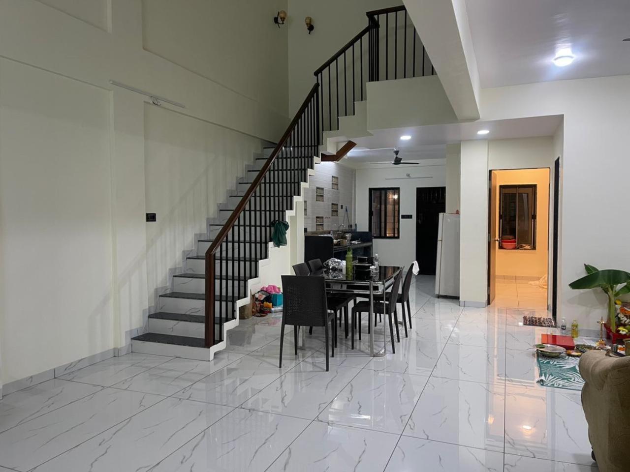 Mannat Villa With Swimming Pool And Garden Lonavala Exterior photo